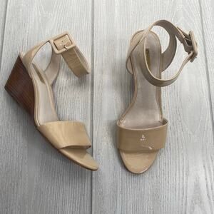 Louise et Cie Women's Punya Tan Patent Leather Ankle Strap Sandals Size 8